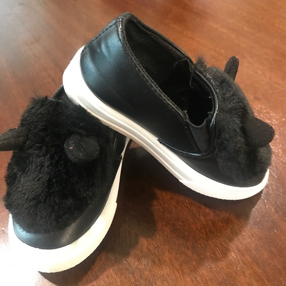 Shoes - Picture 2 of 2